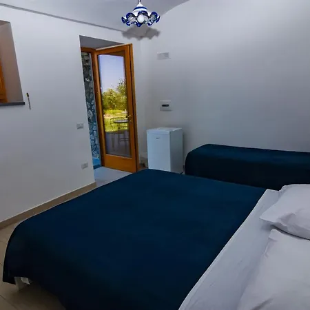 Mariagiovanna Bed & Breakfast 3*