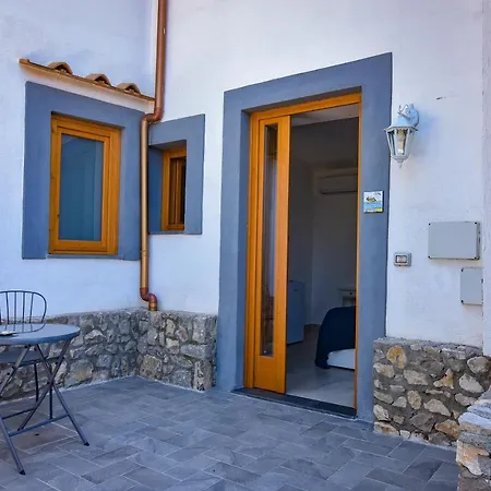 Mariagiovanna Bed & Breakfast Vico Equense